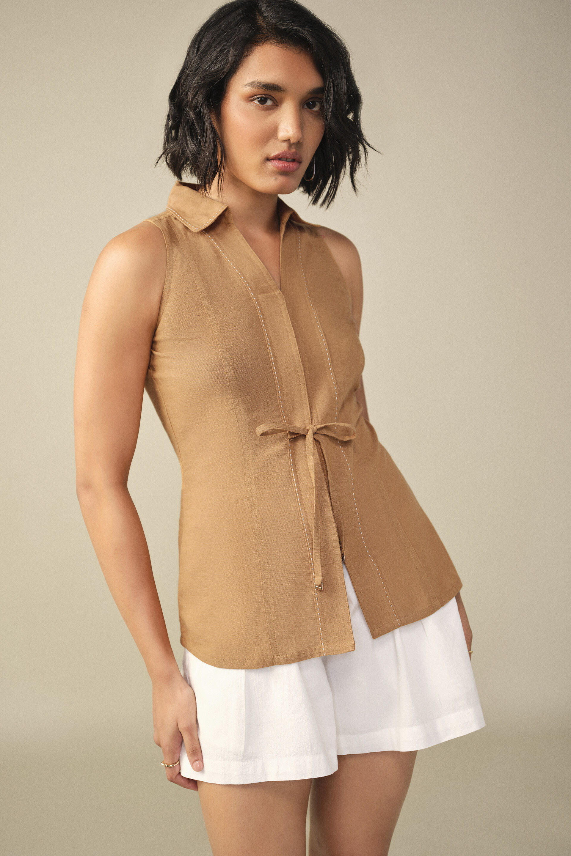 Front Tie-up Waistcoat in Beige, Beige, image 2